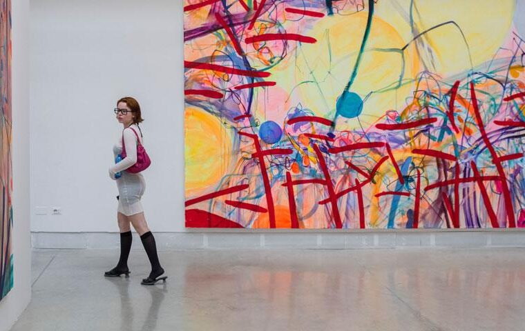 Burberry sponsors the 60th Venice Biennale