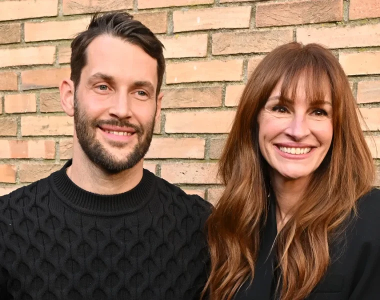 jacquemus and julia roberts
