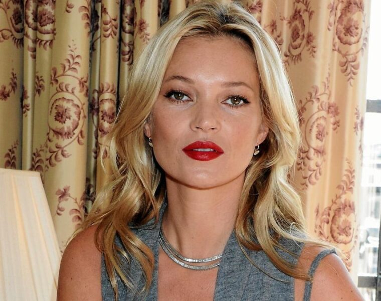 Kate Moss top model portrait