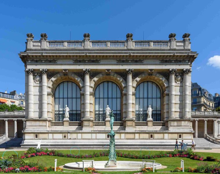 the most famous fashion museum in paris