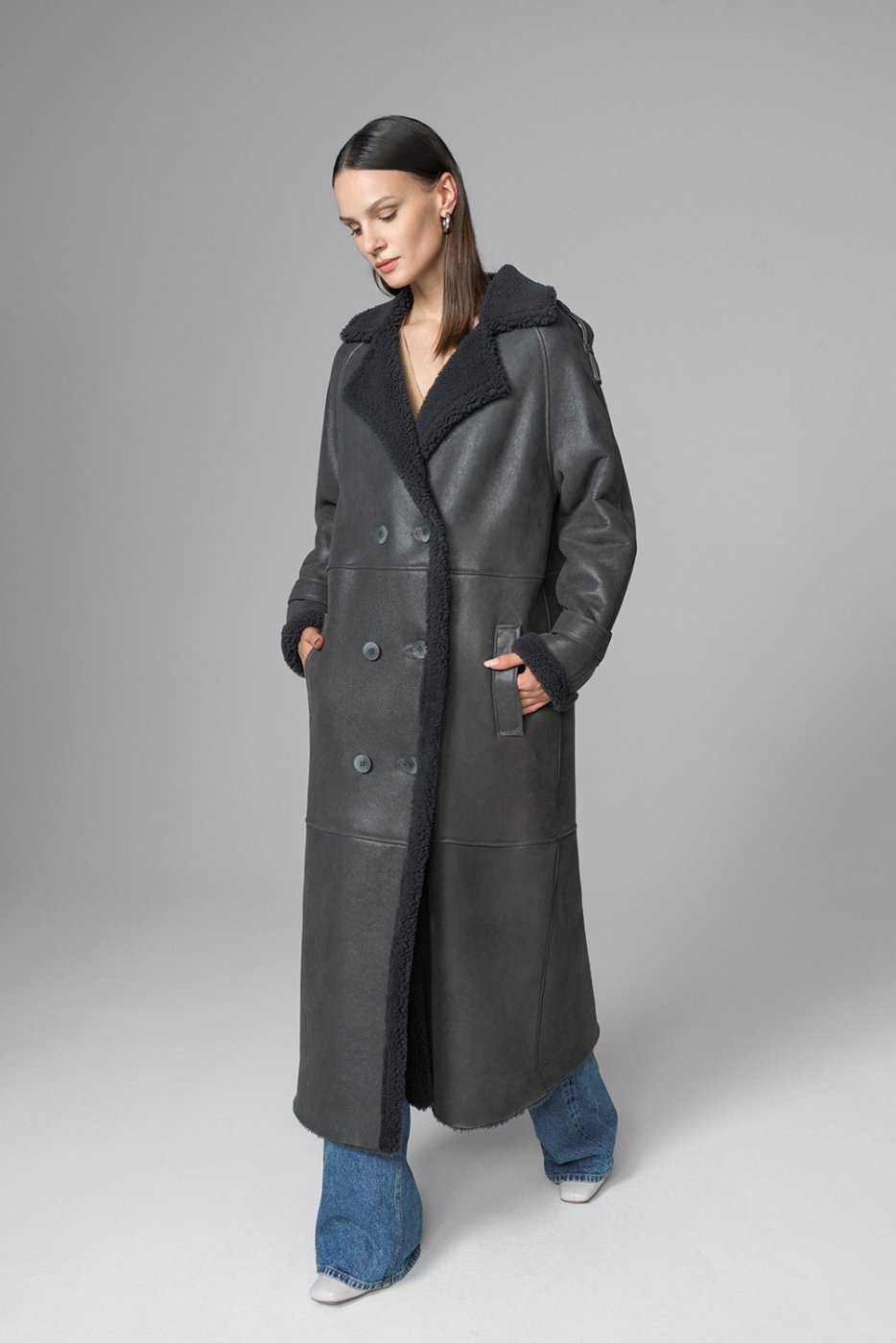 Oversized shearling overcoat 2079 gray 1