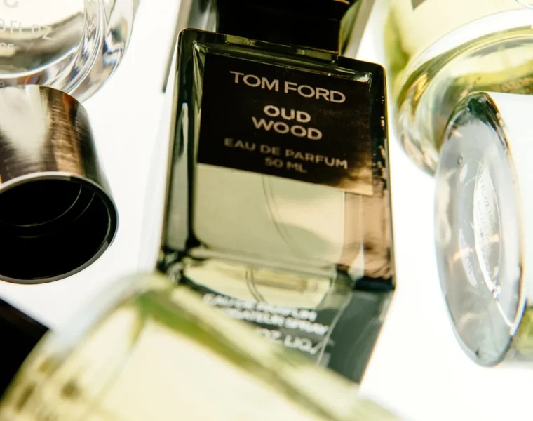 Top 10 Luxury Brands – Men's Fragrances