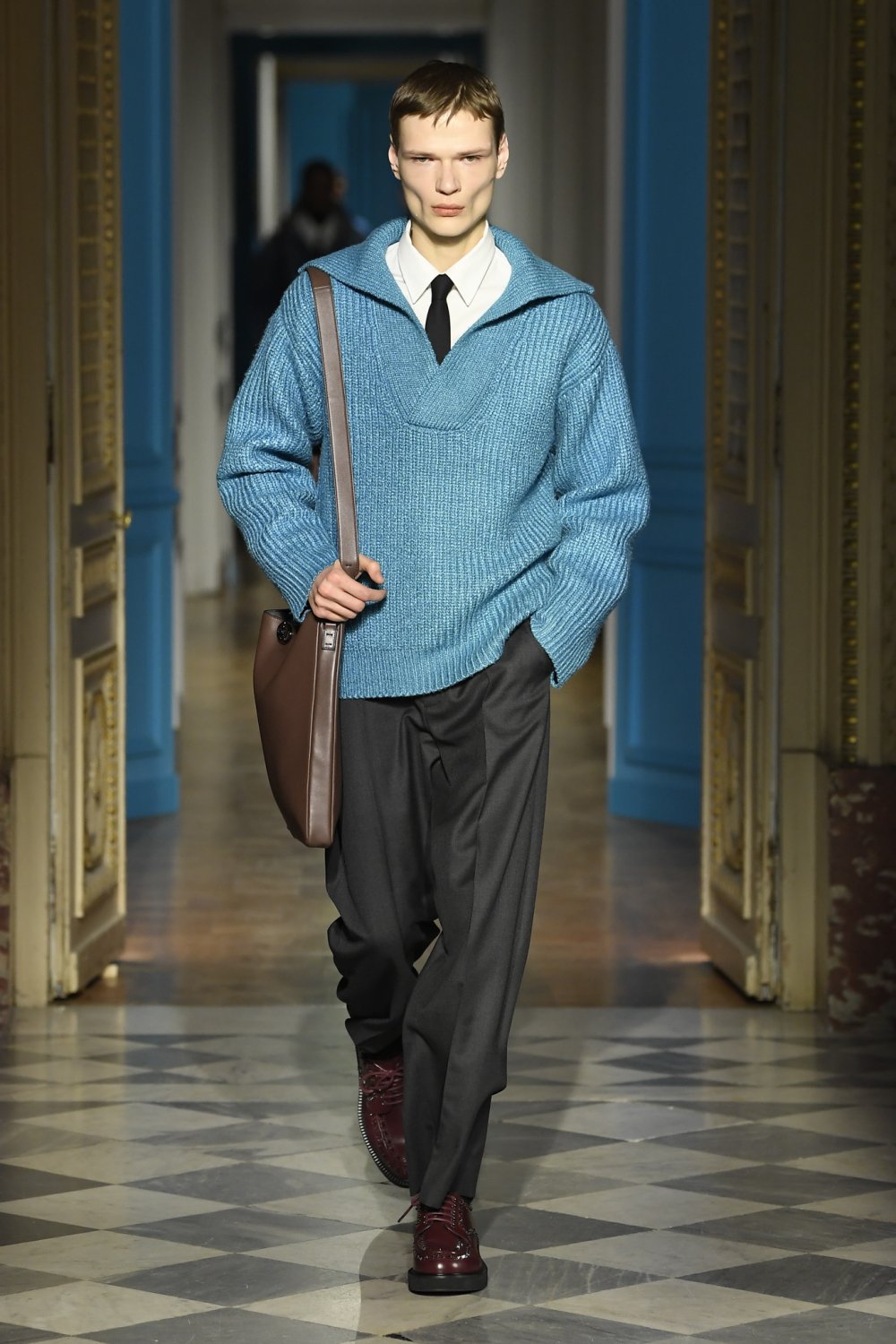 valentino5 kendam com 1