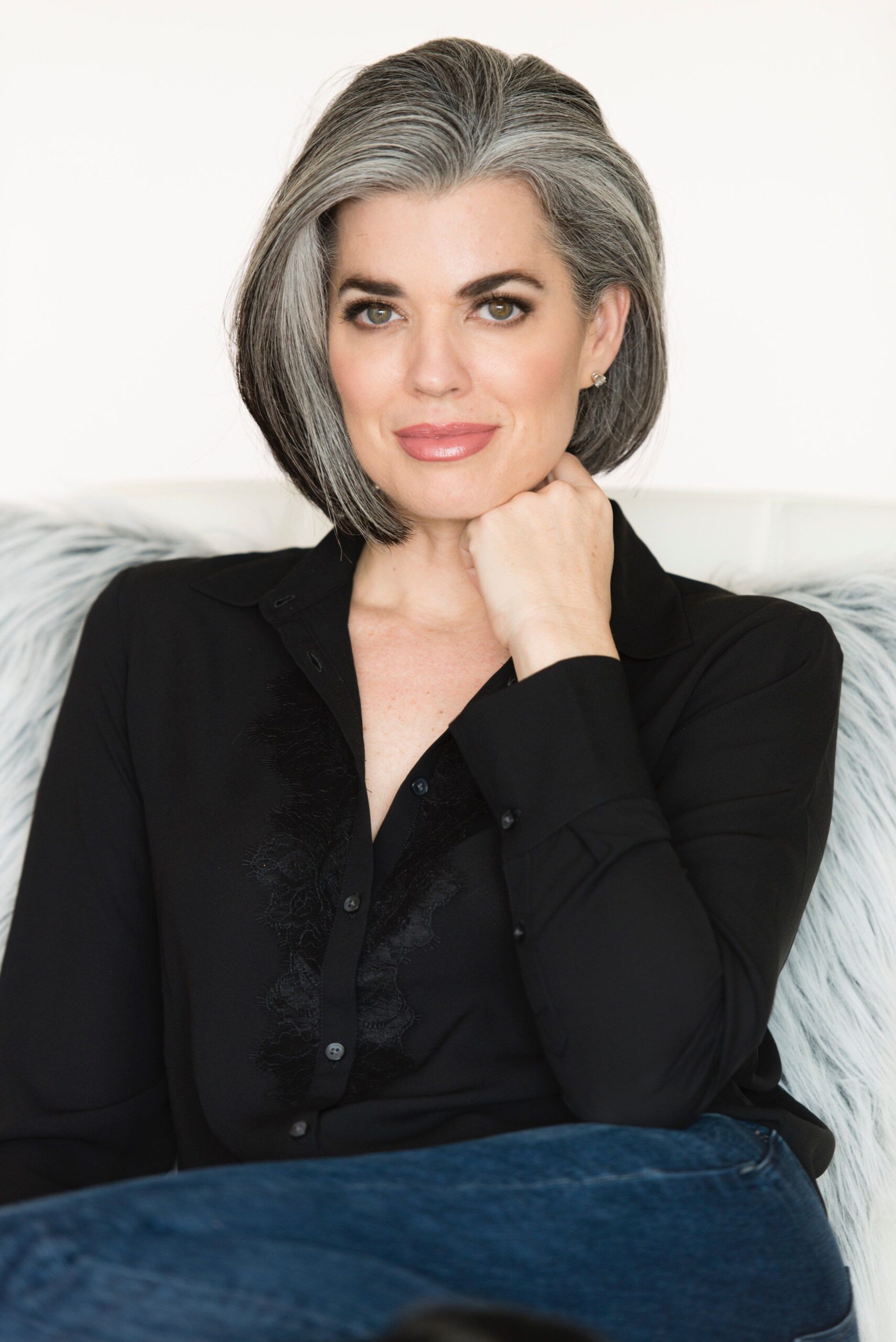 Picture Nikol Johnson