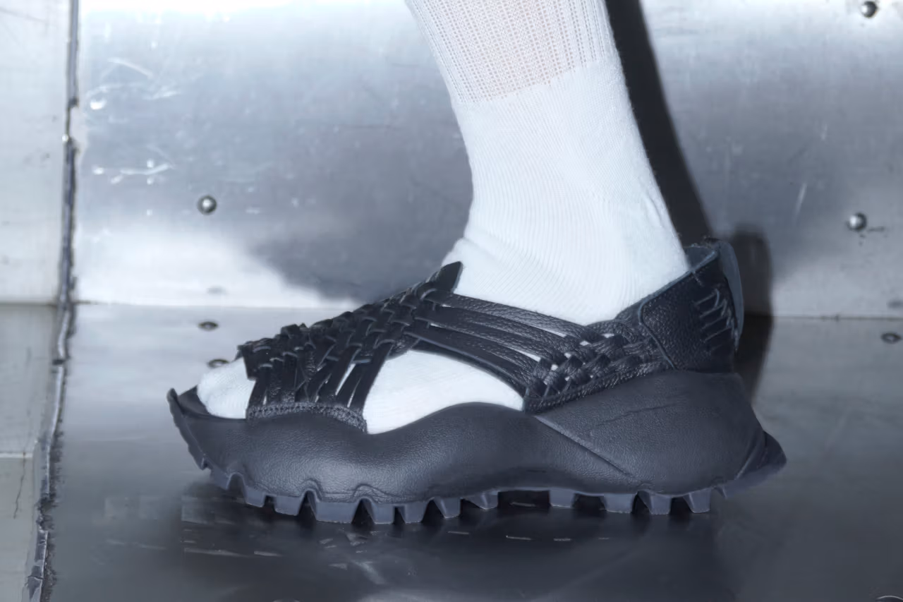 adidas shoes model Oaxaca Slip On