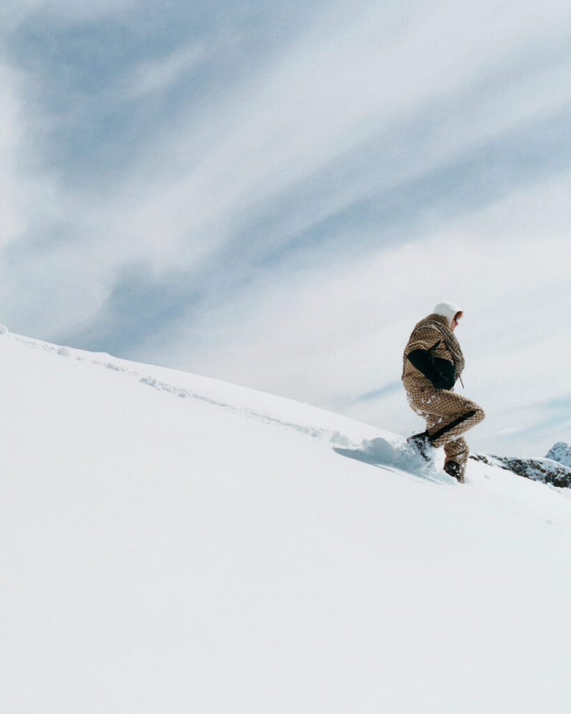 Gucci mountain motif