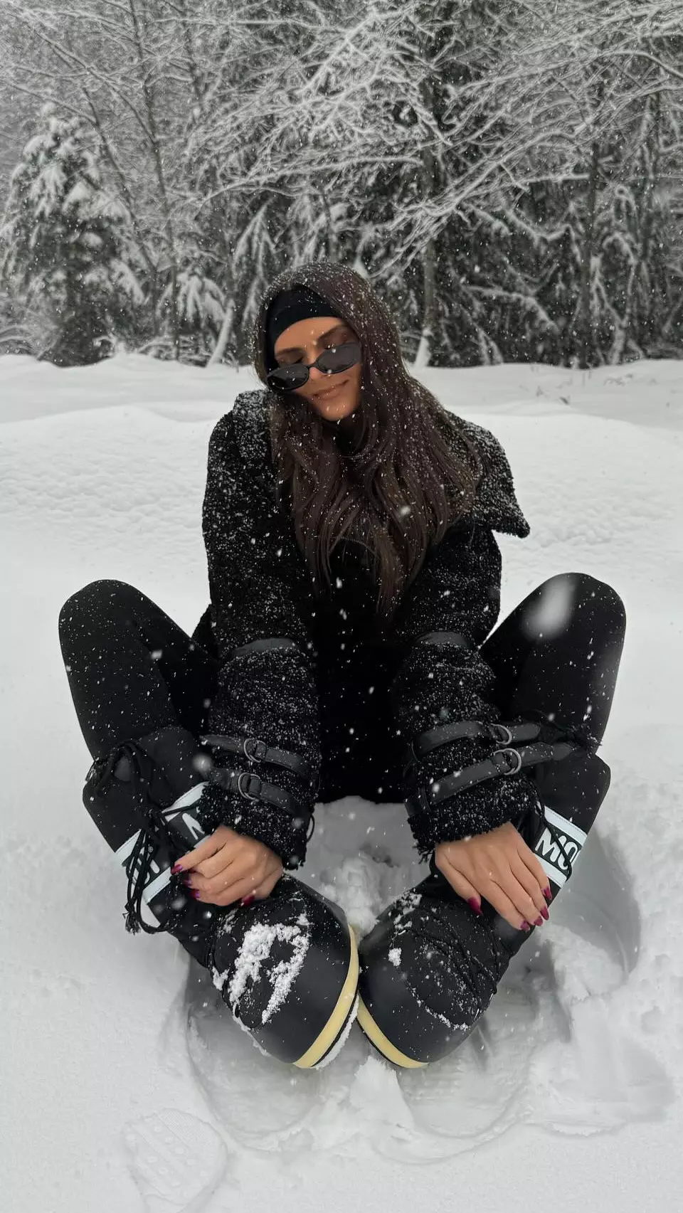 luksusowe sniegowce what snow boots do celebrities wear in St. Moritz?