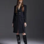 Monique Garconne black long coat – history, style, and practical perspective