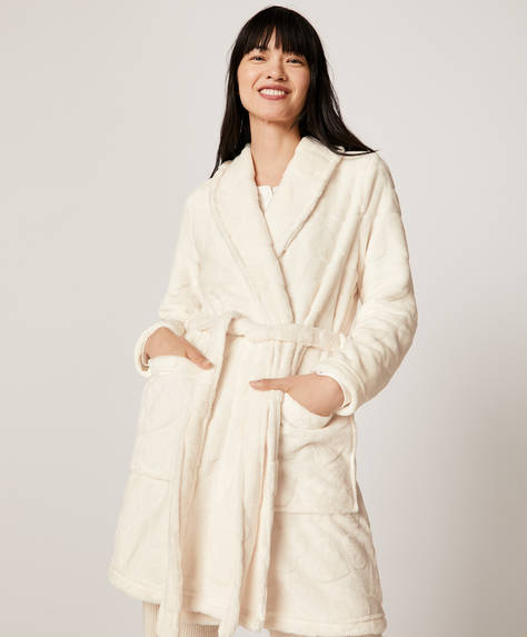 The trendiest women's bathrobe brands – Oysho