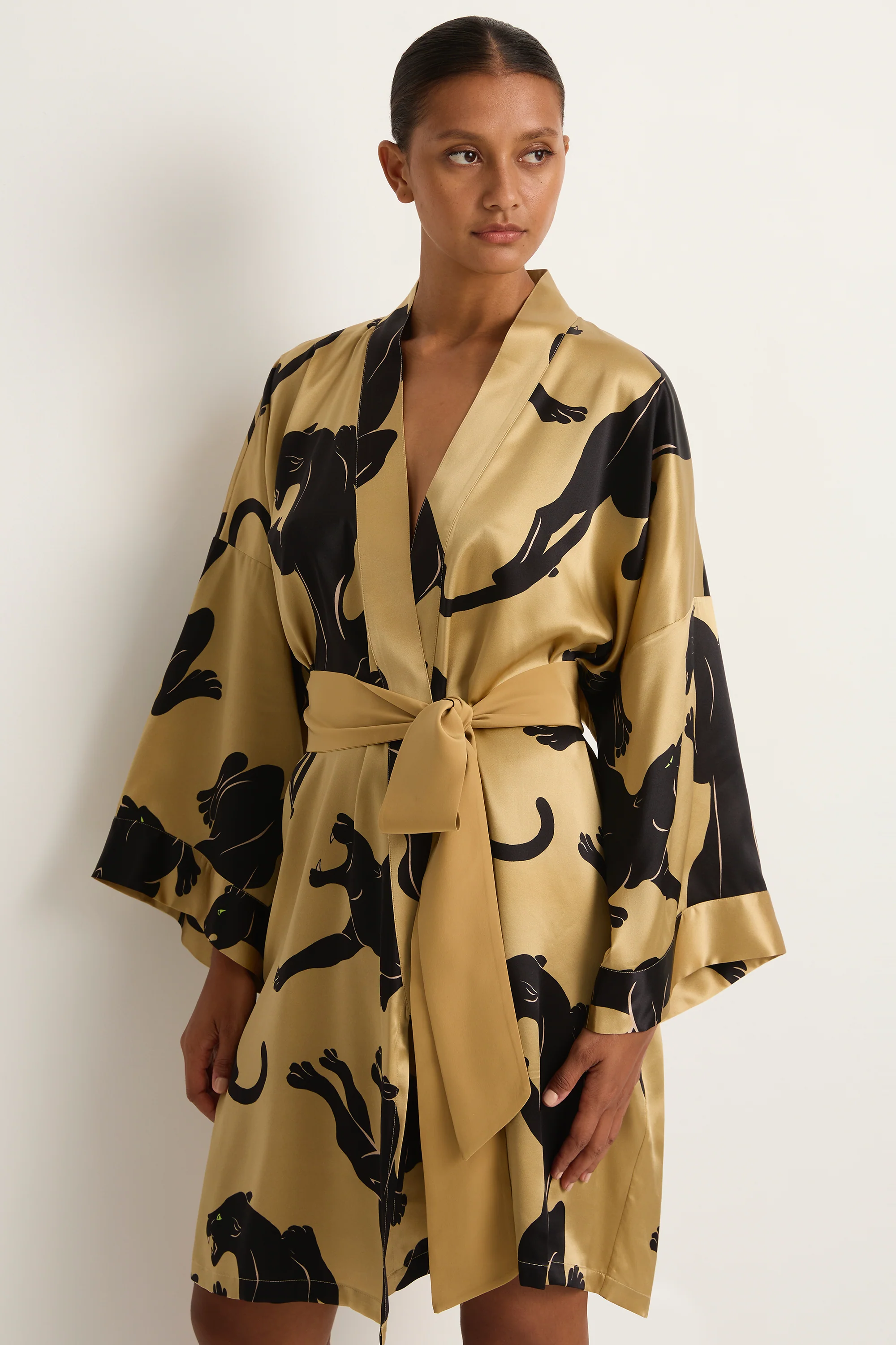 The trendiest women's robe brands – Olivia von Hallle