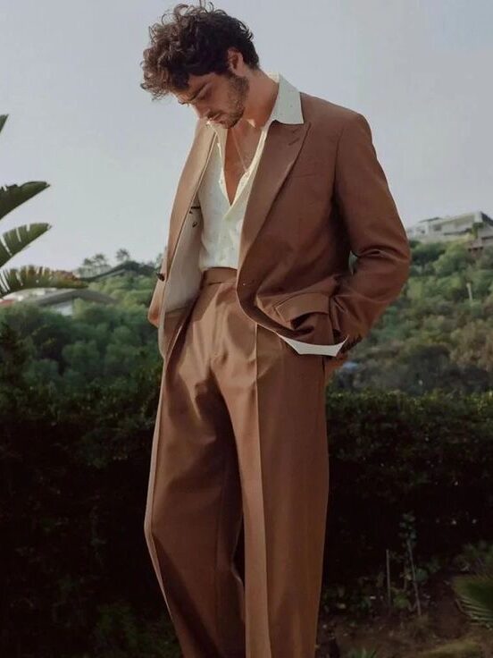 top 3 trendiest mocha mousse colors