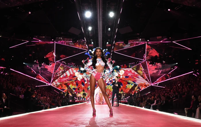 modelki Victoria Secret zarobki Victoria's Secret models earnings