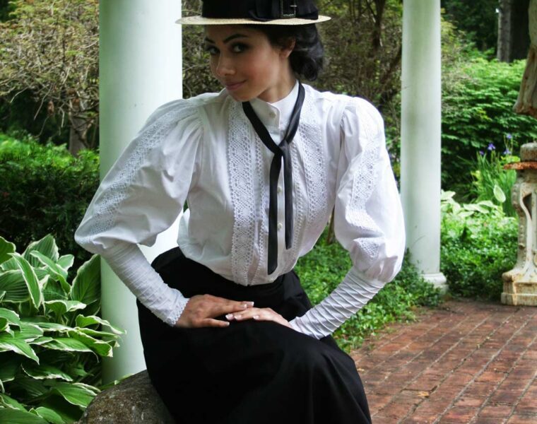 Victoriana revival romantic Victorian blouses are making a comeback