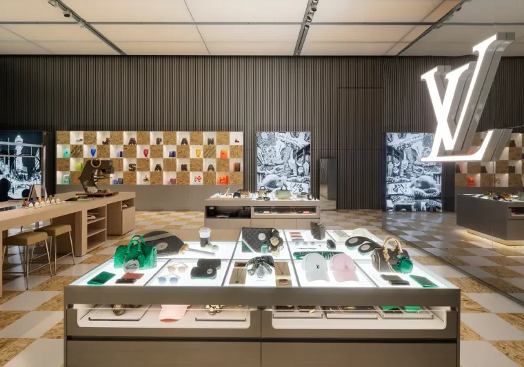 “Visionary Journeys” new Louis Vuitton exhibition