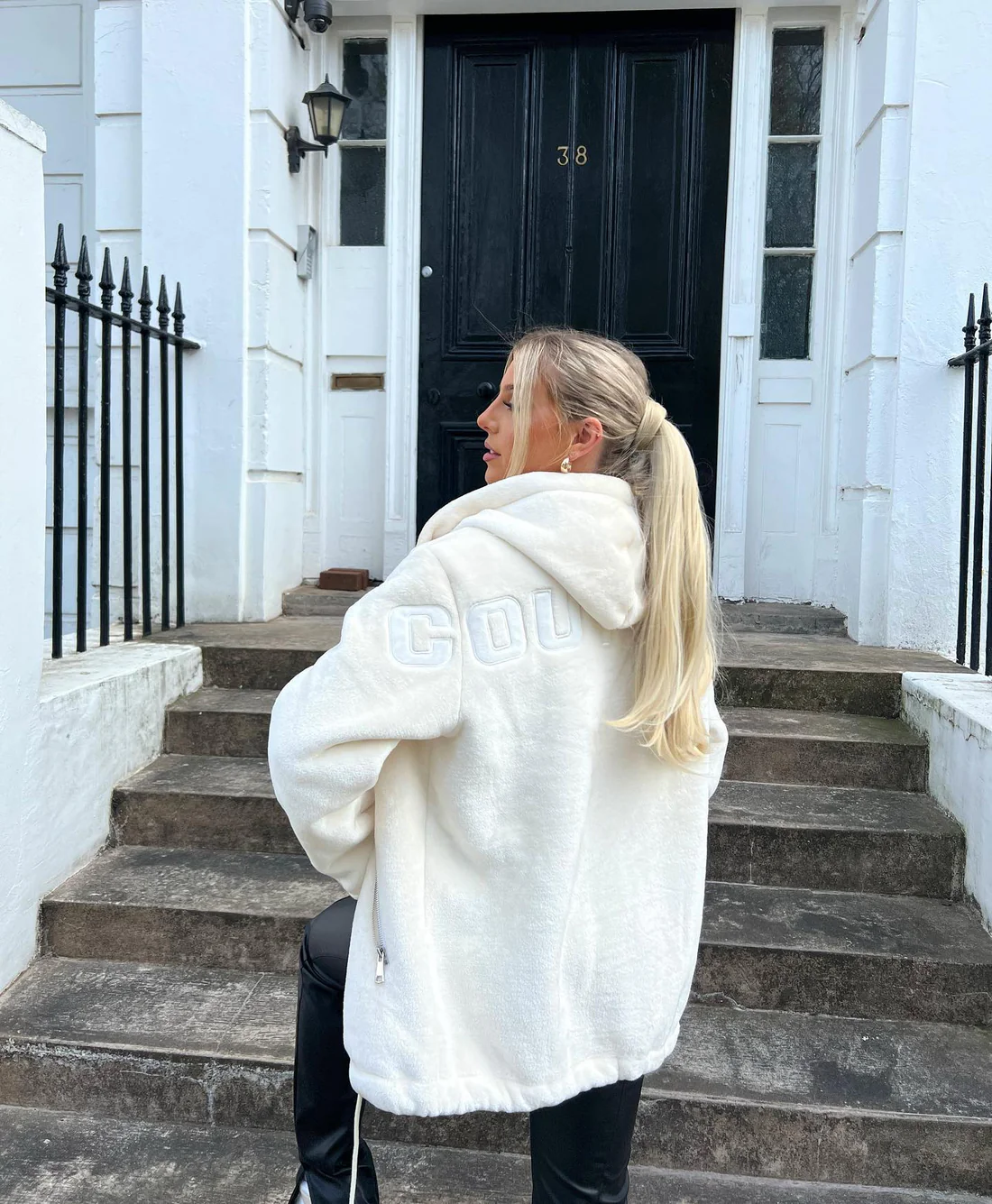 what does Clean Girl mean